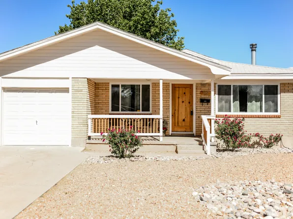 1112 California St SE, Albuquerque, NM 87108
