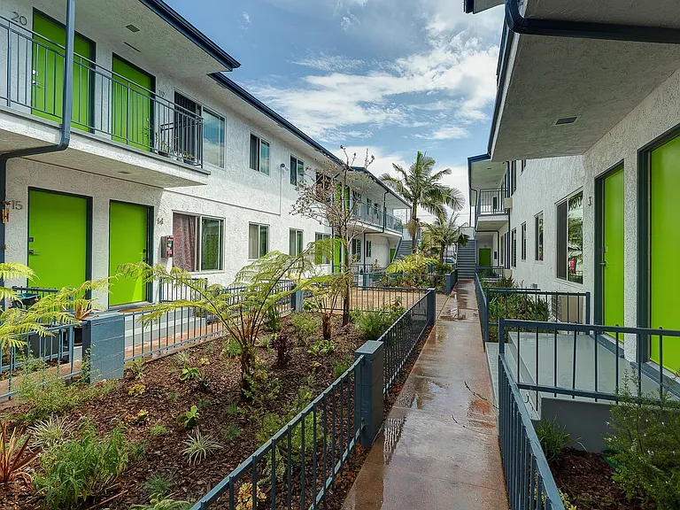 Pine Crest Apartments — Photo 22