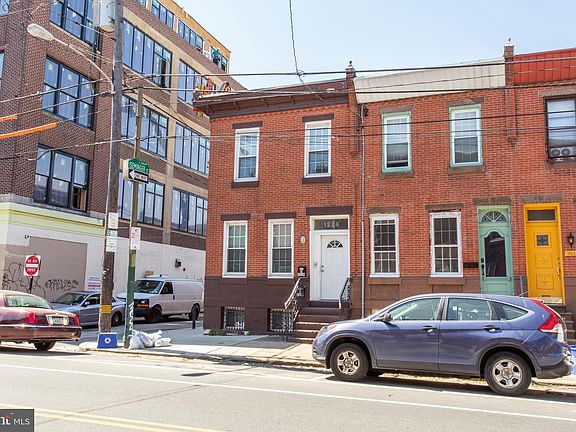 3rd image of 1224 Snyder Ave