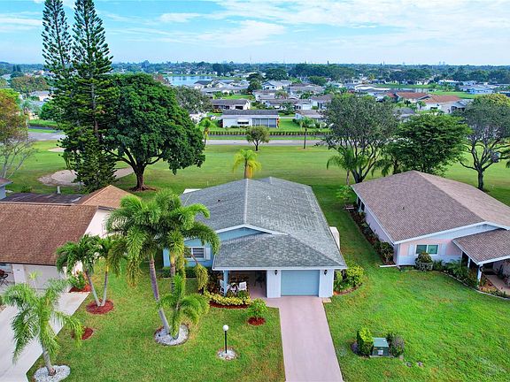 2nd image of 3452 Amalfi Drive