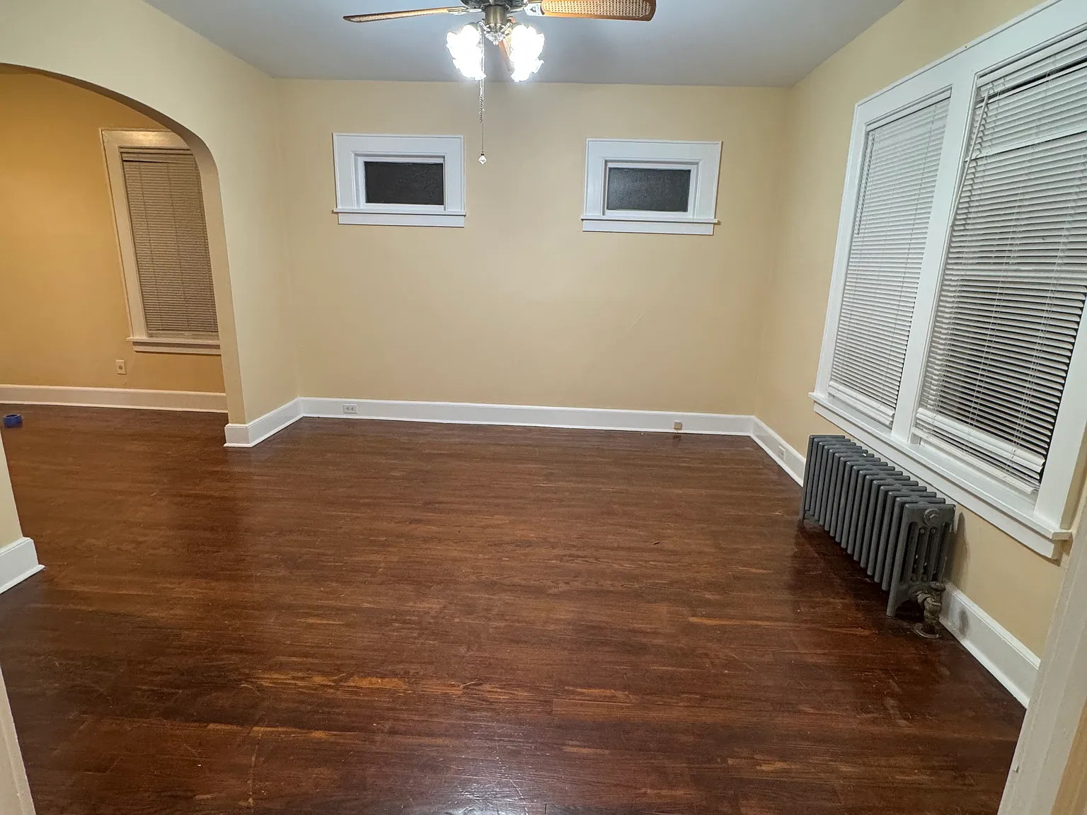 2 bed, $2,700 — Photo 1