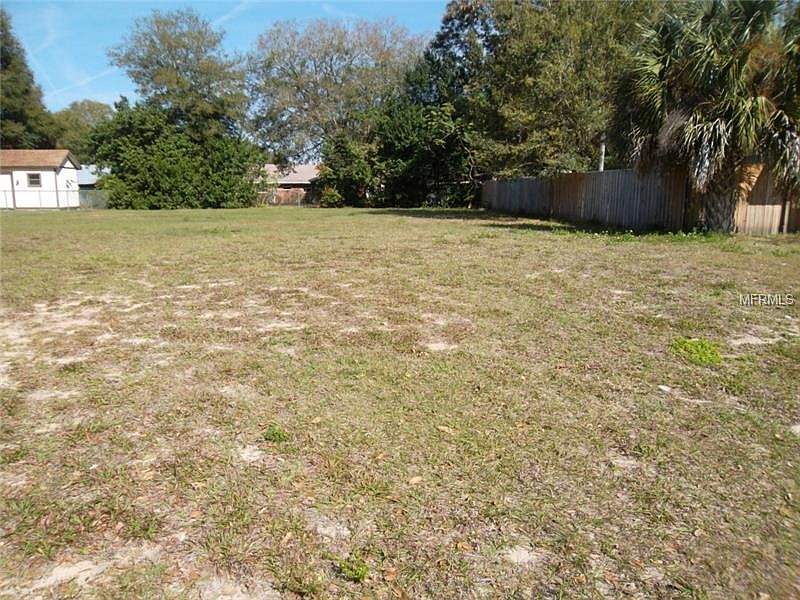 1st image of 109 Owen Cir N