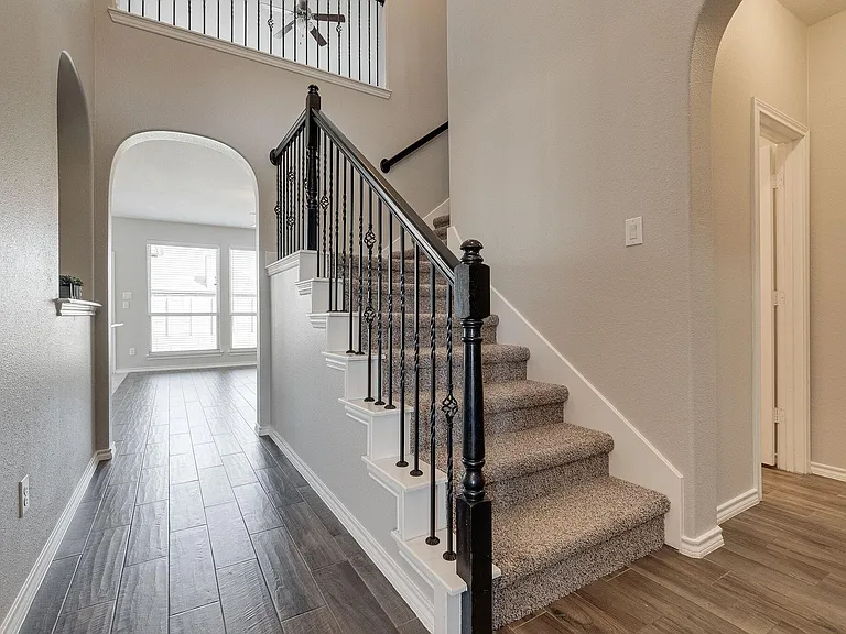 1824 Sparrow St — Photo 30