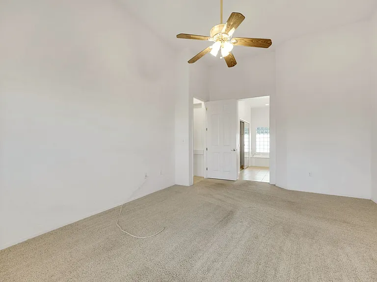 10817 Windledge Ave — Photo 16