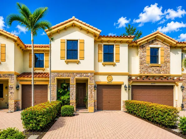 6977 Broadland Way, Coconut Creek, FL 33073