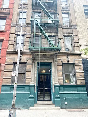 Rented by Waverly Realty Associates | media 11