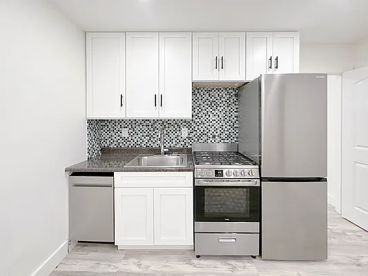 Rented by Compass | media 13