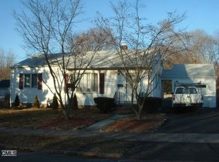 12 Twin Brook Rd, Hamden, CT 06514