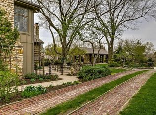 7895 W 183rd St, Overland Park, KS 66085