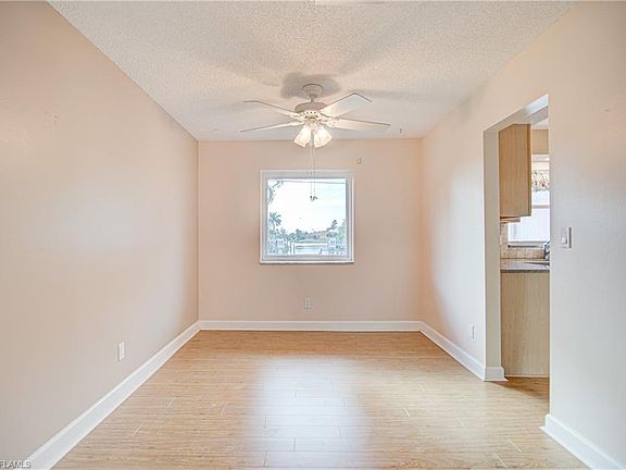 5th image of 4208 SW Santa Barbara Pl