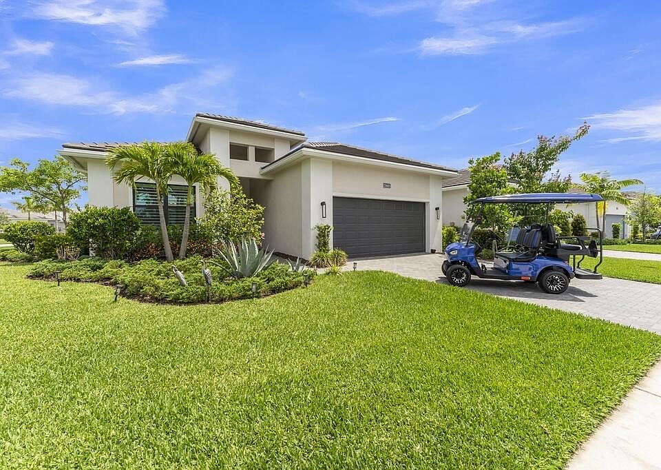 1st image of 15665 Merritt Drive