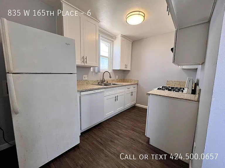 835 W 165th Pl #6 — Photo 6