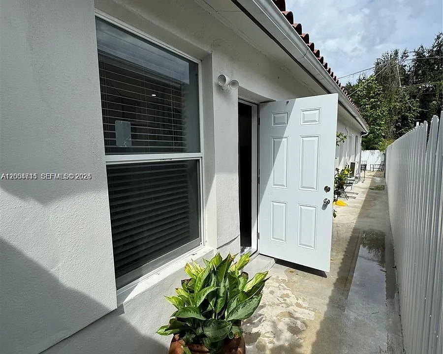 6335 N Miami Ave #3