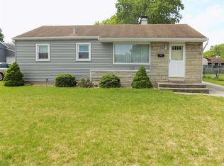 1427 Ryer St, South Bend, IN 46628