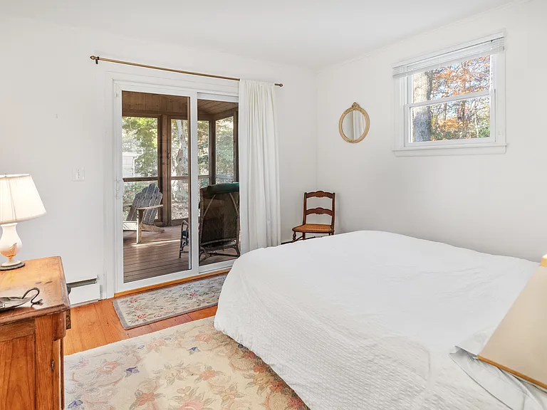 5 Peconic Bay Ave — Photo 10