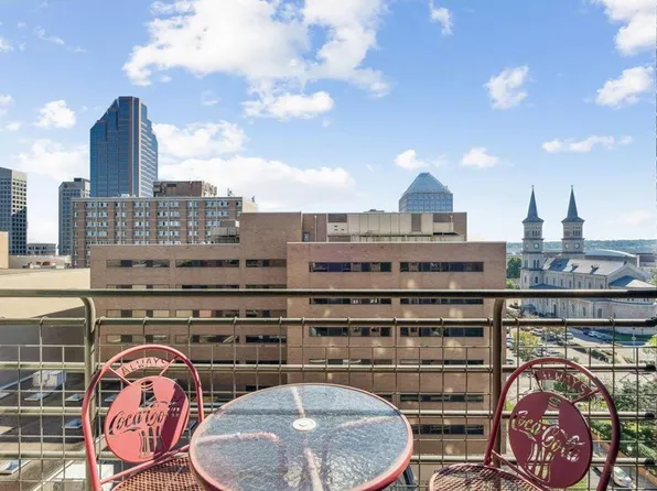 26 10th St W Unit 1005, Saint Paul, MN 55102