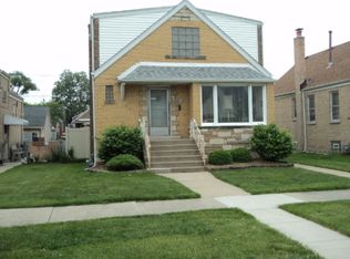 7341 W 56th Pl, Summit, IL 60501