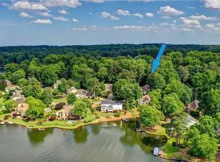 335 Dashing Wave Ln, Alpharetta, GA 30005