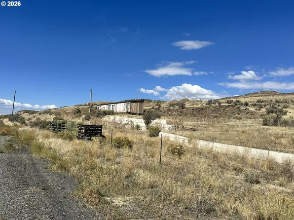 39887 Old Highway 30, Baker City, OR 97814