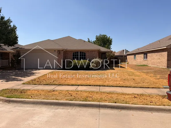 9617 Olivia Dr, Fort Worth, TX 76108