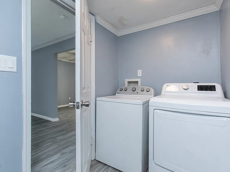 1 Oneonta Dr — Photo 11