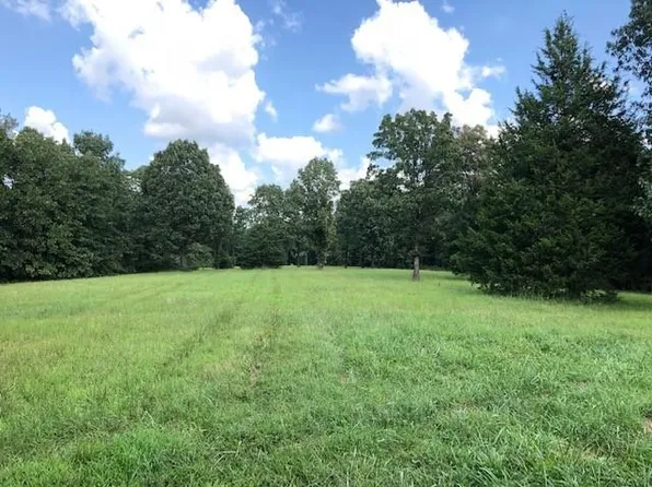 6621 N State Highway 43, Seneca, MO 64865