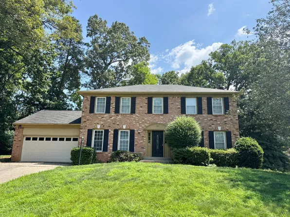 15407 Skyline Dr, Dumfries, VA 22025