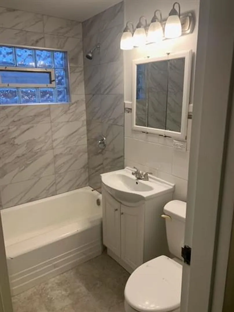 417 S. William Street, Mount Prospect, IL — Photo 4