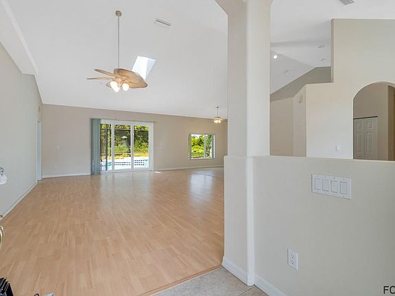3rd image of 37 Fariston Pl