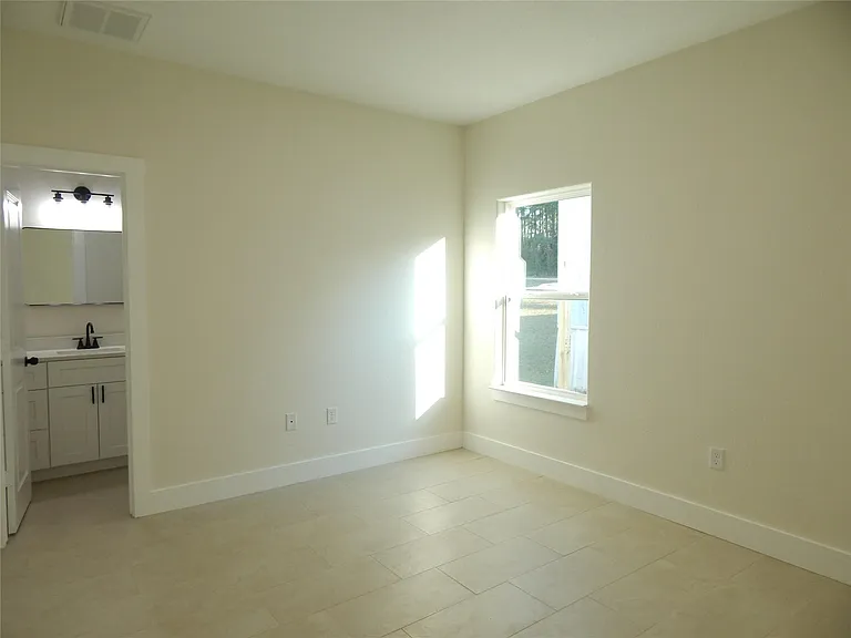 16963 W Juneau — Photo 18