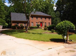195 Creekwood Trl, Fayetteville, GA 30214