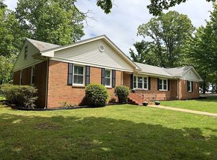 302 Massey Ln, Lookout Mountain, GA 30750