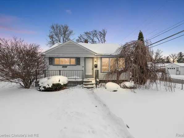 23704 Hazelwood Ave, Hazel Park, MI 48030