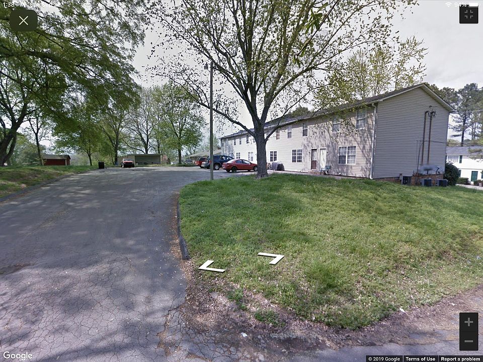 2nd image of 640 41st St NE #456
