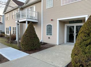 2 Gray Coach Ln APT 202, Cranston, RI 02921
