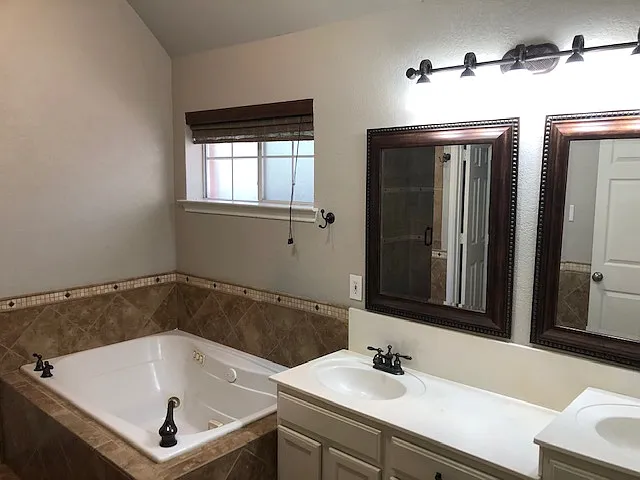 600 Bel Air Dr — Photo 3