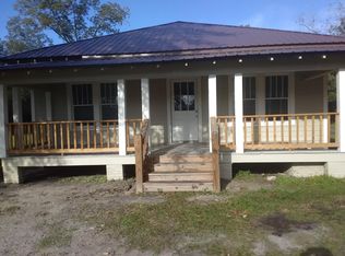 819 Columbus St, Waycross, GA 31503