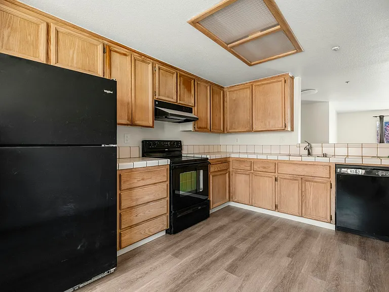 55 Donada Pl — Photo 12