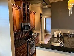 1301 N Rampart St #400 — Photo 13