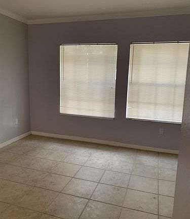 2nd image of 386 SE Rogers Ct #386