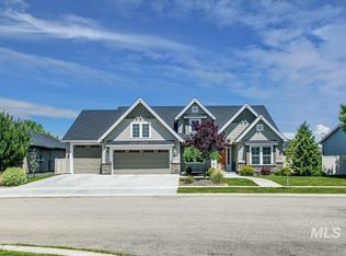 6192 W Braveheart St, Eagle, ID 83616