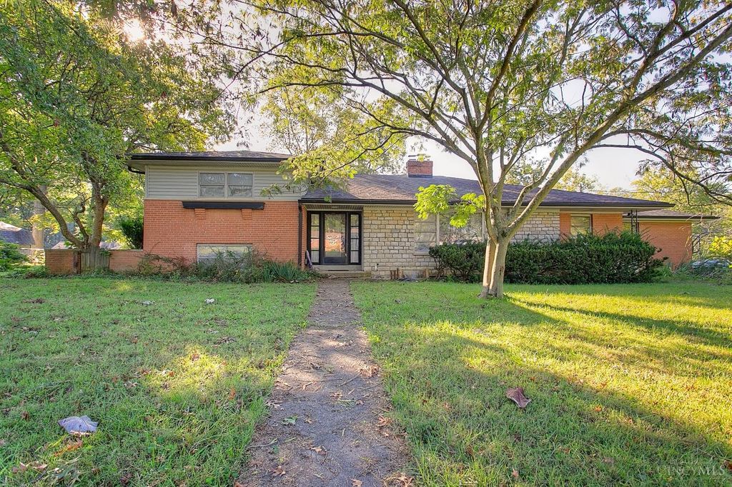 Real estate listing image