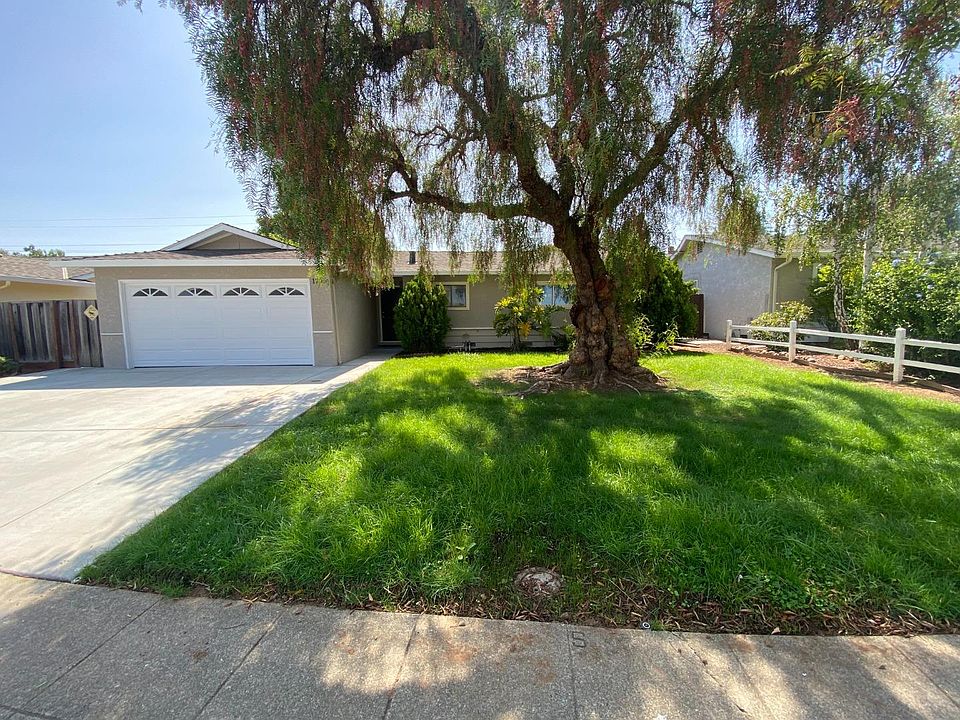 1st image of 1706 Canna Ln