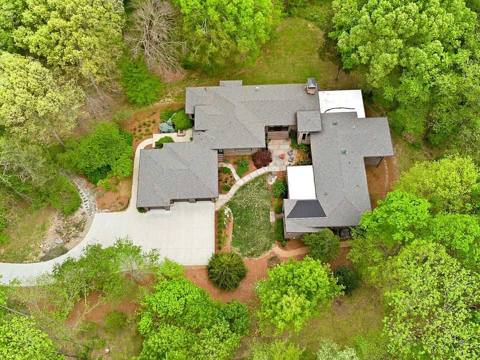 1st image of 1249 Saddle Springs Dr