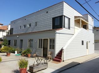 112 4th St APT C, Seal Beach, CA 90740