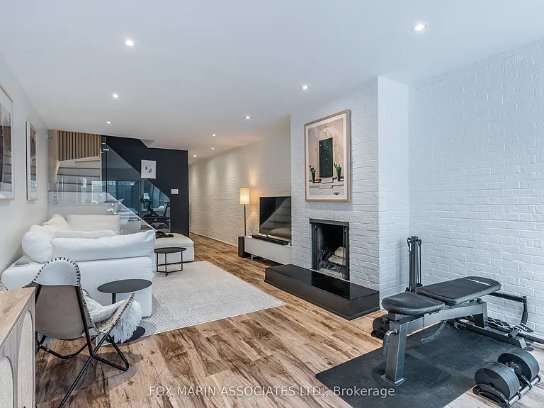 61 McGill St — Photo 41