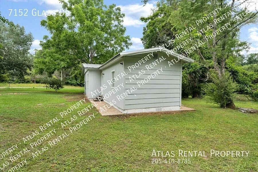 Rock Creek 3 Bedroom/2 Bath Move in Ready! Pet Friendly — Photo 4