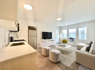 1243 S Dunsmuir Ave #2B, Los Angeles, CA 90019