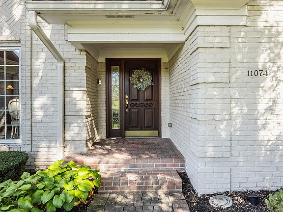 4th image of 11074 Woods Bay Ln