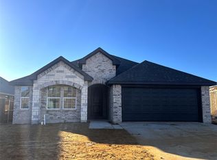 10045 Ginkgo Ln, Crowley, TX 76036